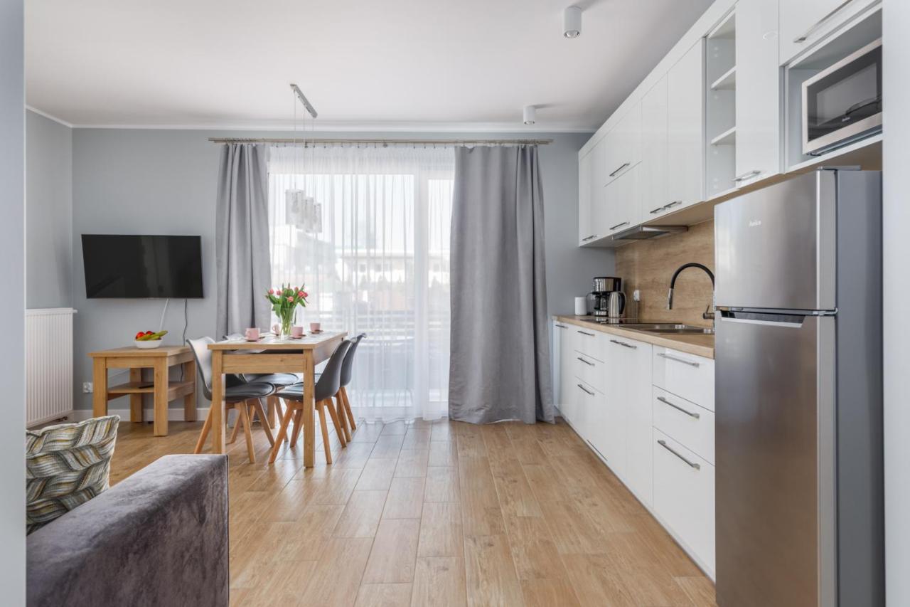 Apartment With Parking 500 M From The Sea By Noclegi Renters Międzywodzie Dış mekan fotoğraf